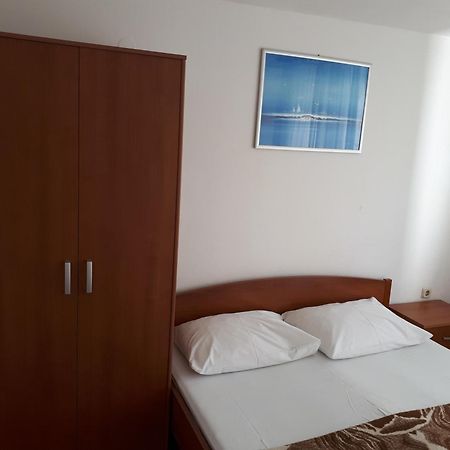 Guest House & Restaurant Adriatic Klek Bagian luar foto