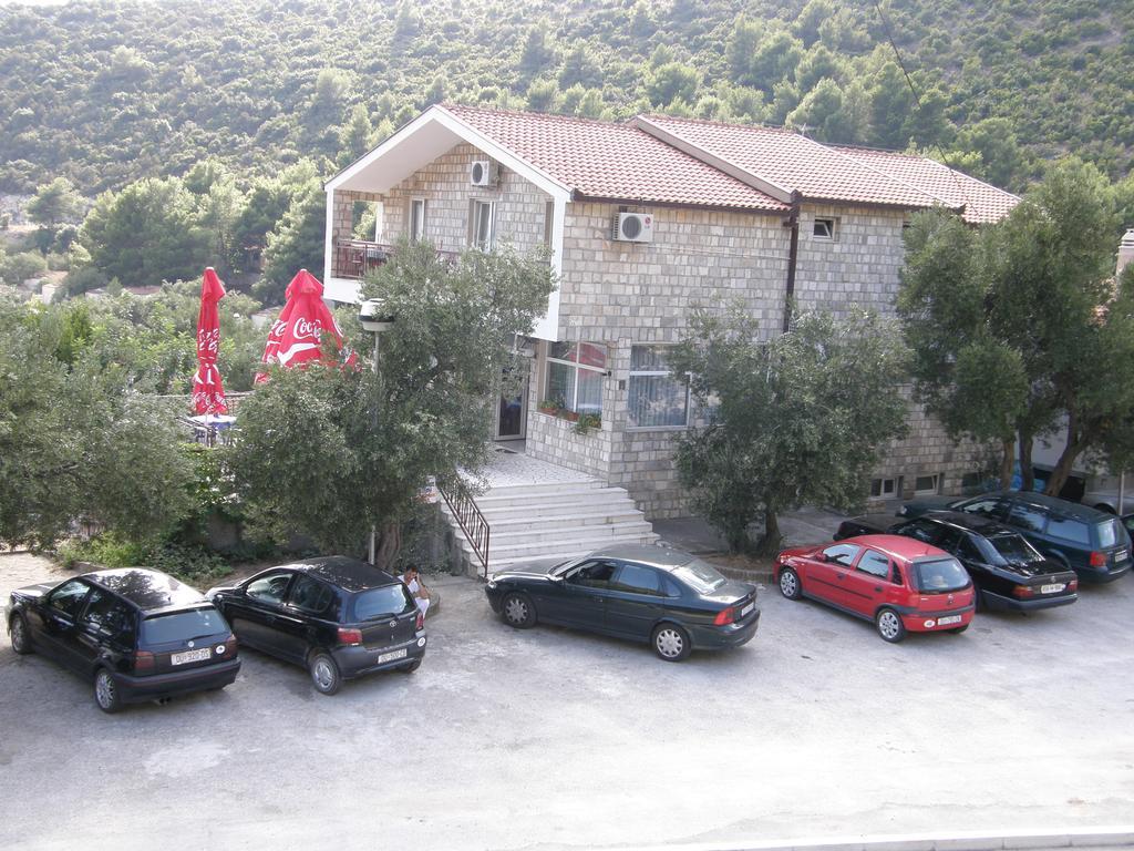 Guest House & Restaurant Adriatic Klek Bagian luar foto